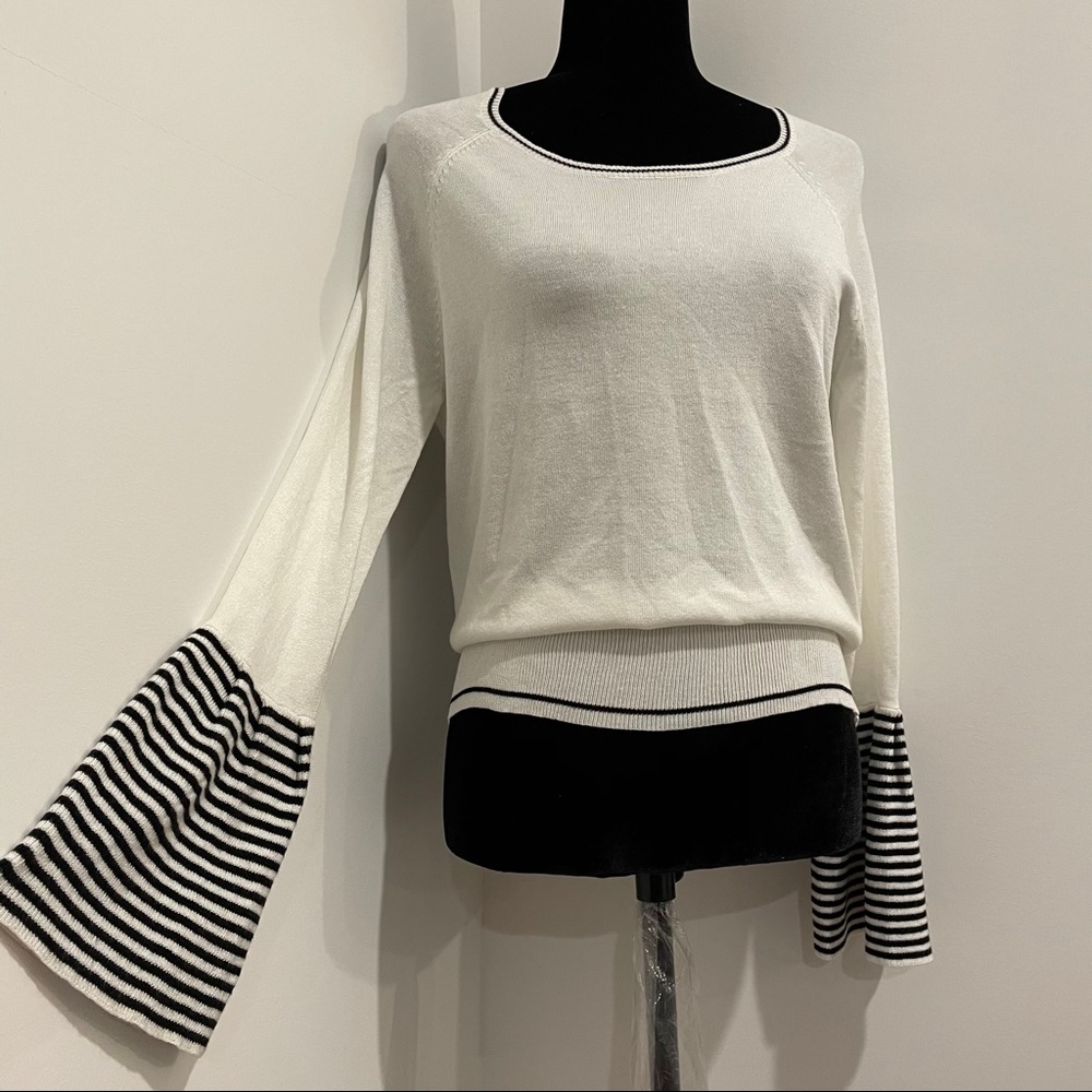 PAINTER brand Ladies bell sleeve top